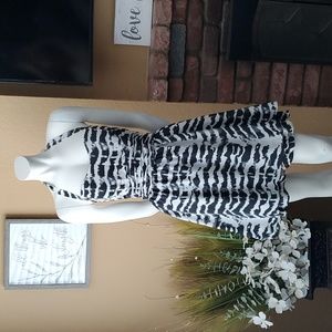 🆕️ GUESS Black Animal Print Halter Dress SIZE: 10